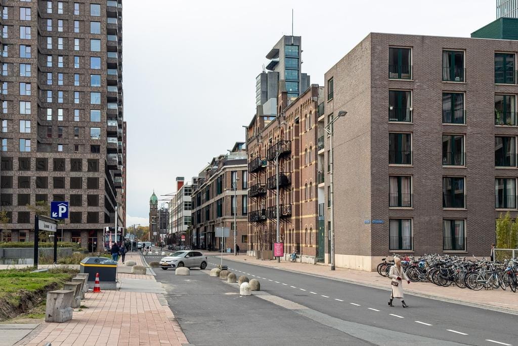 Photo 55 of Van der Hoevenplein 24