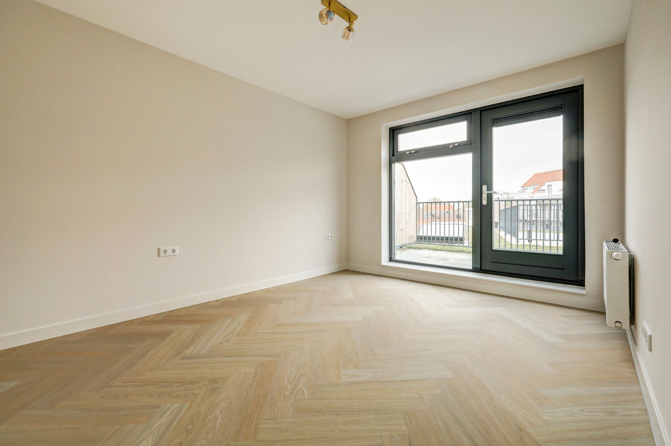 Foto 18 van Oostwal 34-11