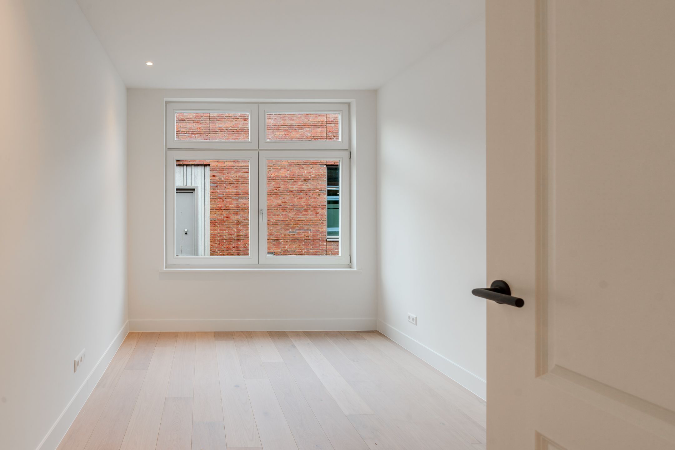 Photo 15 of De Ruyterstraat 1-B