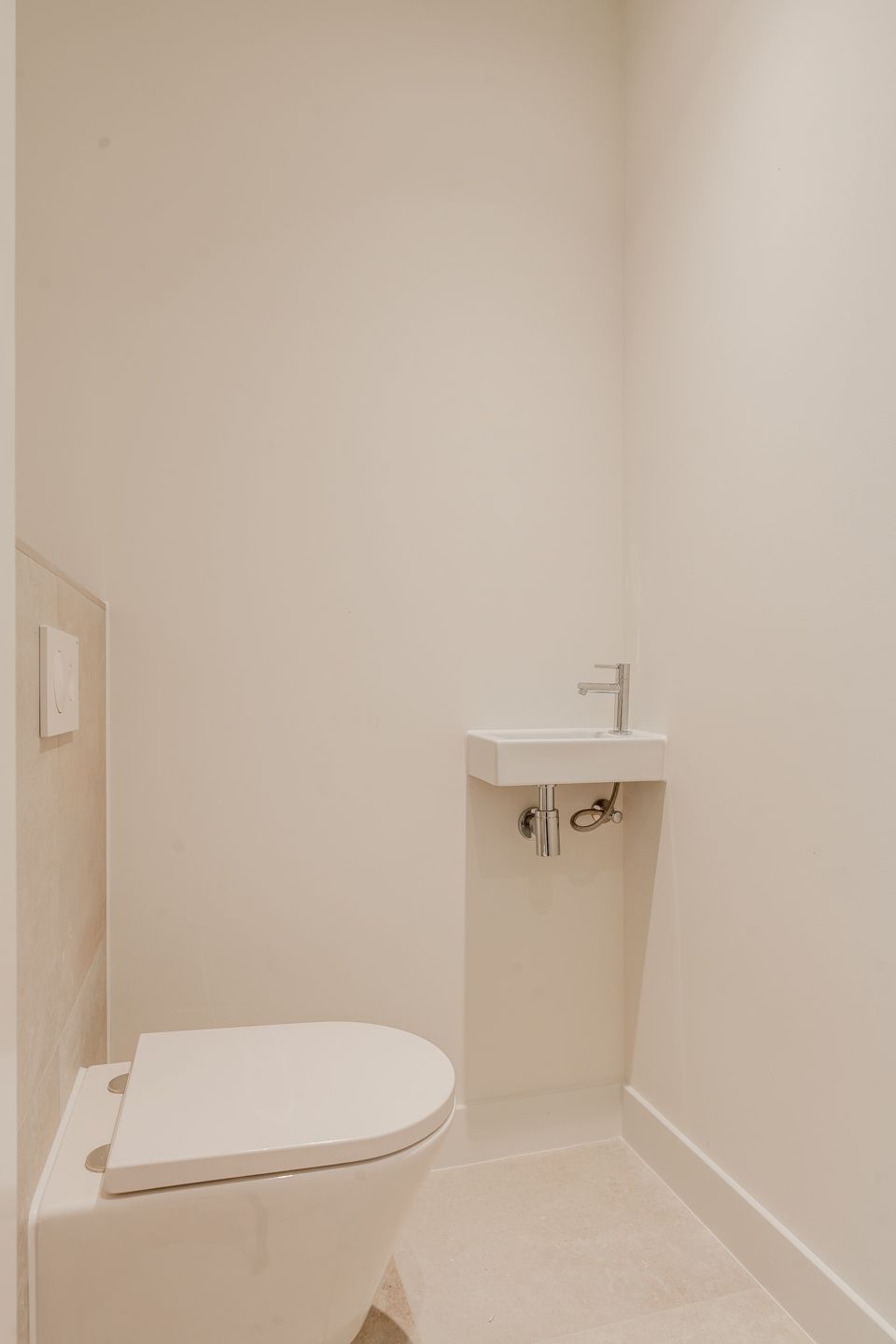 Photo 20 of De Ruyterstraat 1-B