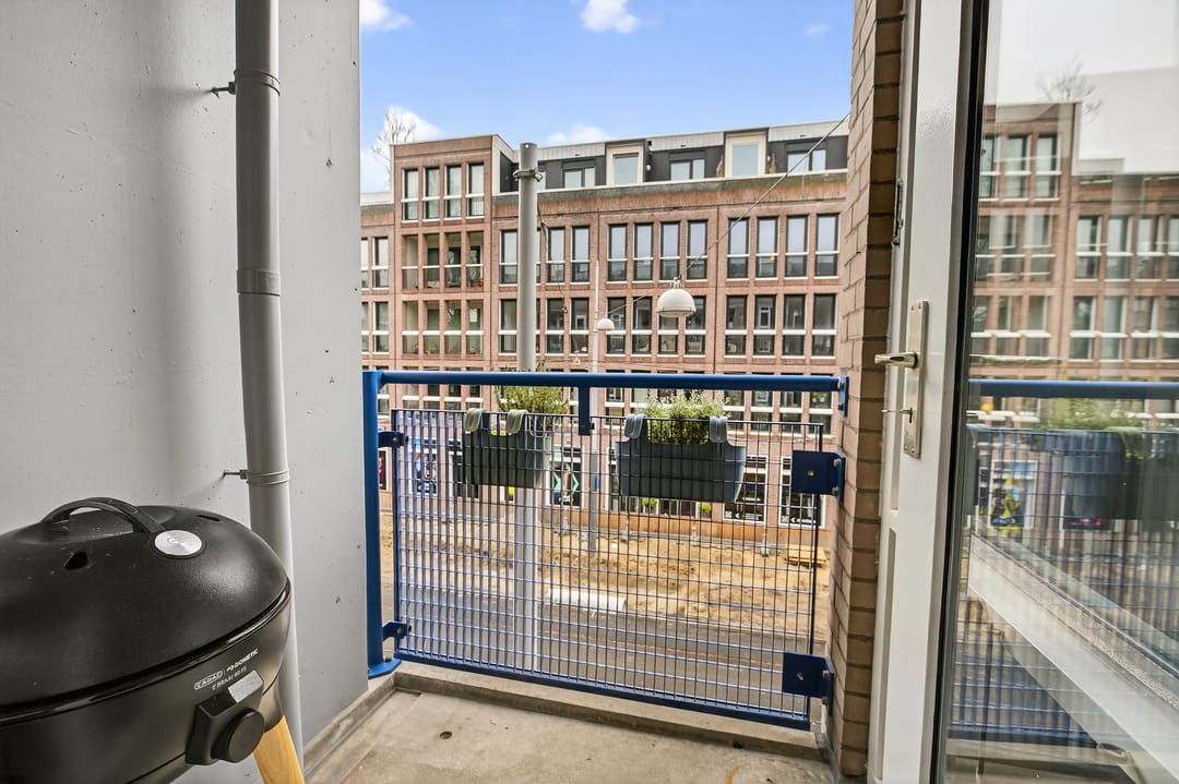 Foto 11 van Czaar Peterstraat 47-B