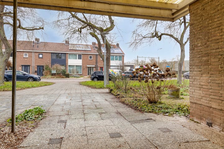 Photo 7 of De Savornin Lohmanstraat 48