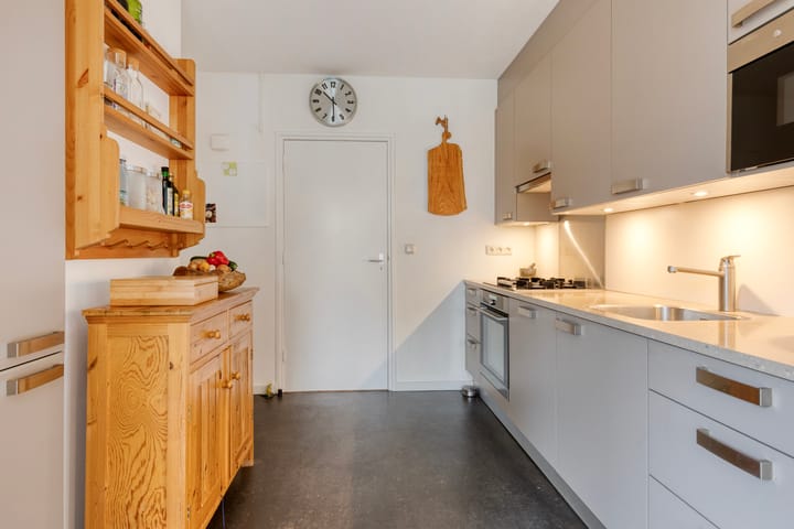 Photo 19 of De Savornin Lohmanstraat 48