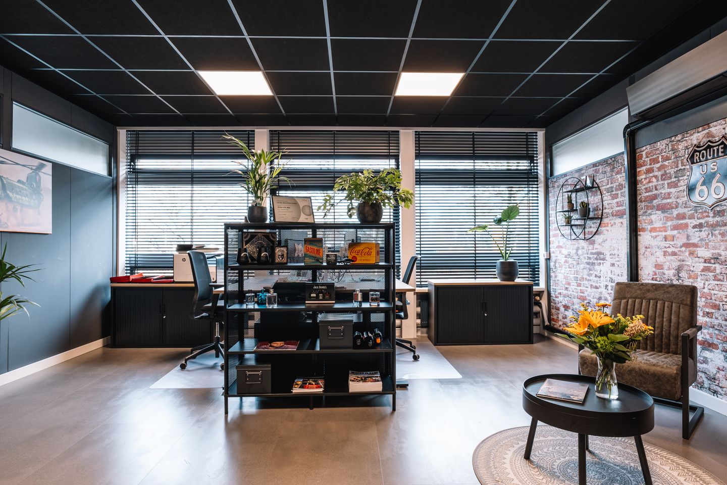 Bekijk foto 1 van De Vos van Steenwijklaan 75