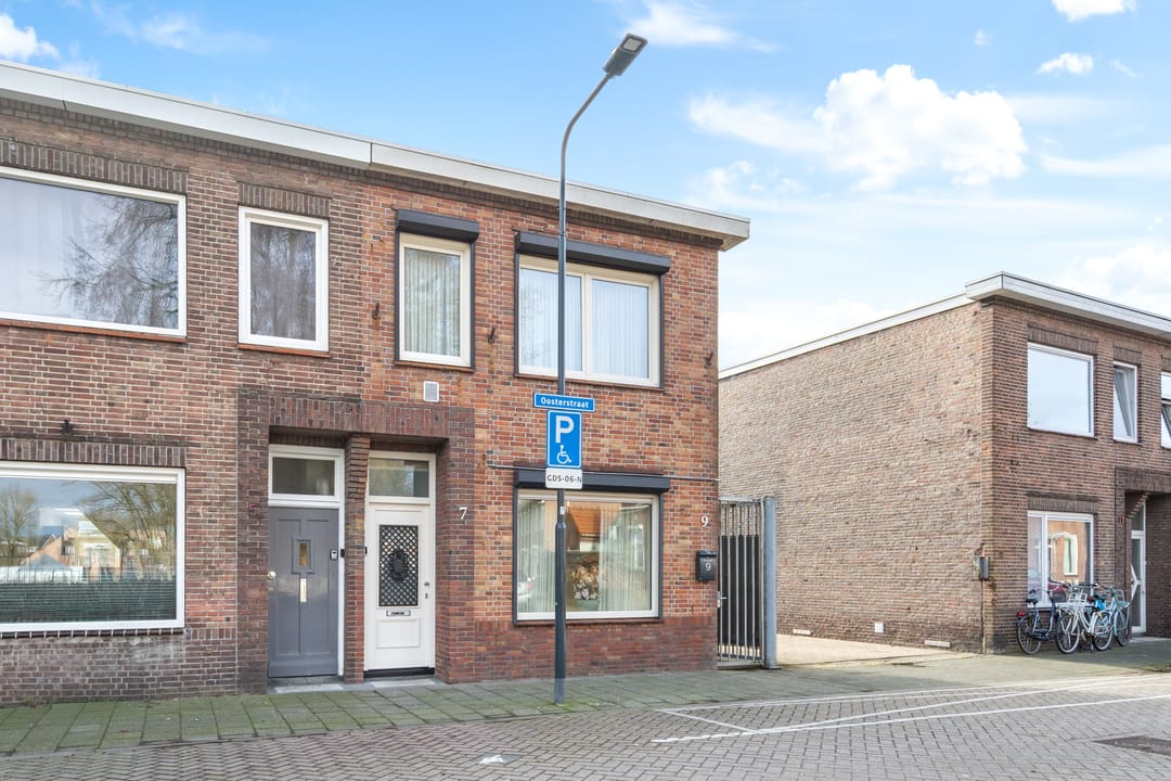 Photo 1 of Oosterstraat 7