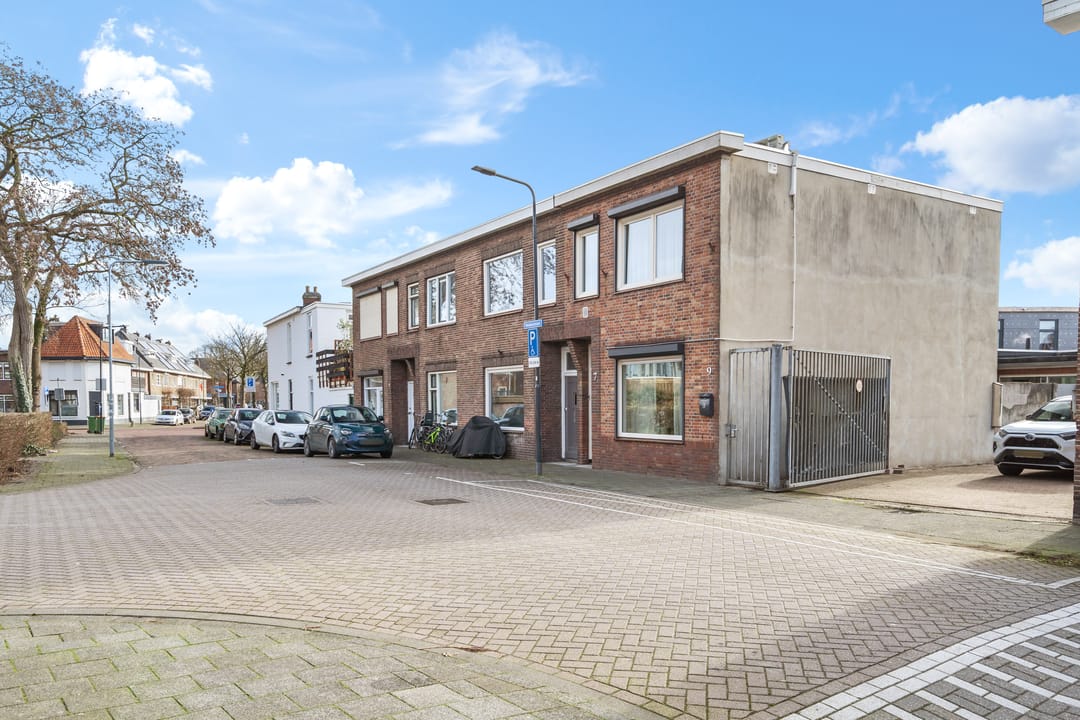 Photo 31 of Oosterstraat 7