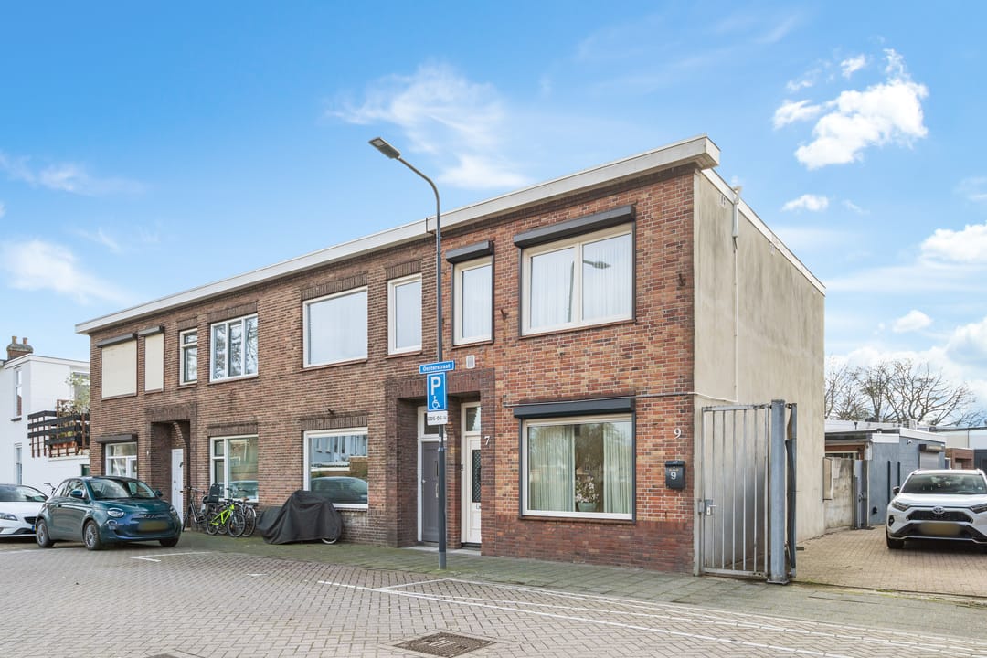 Photo 32 of Oosterstraat 7