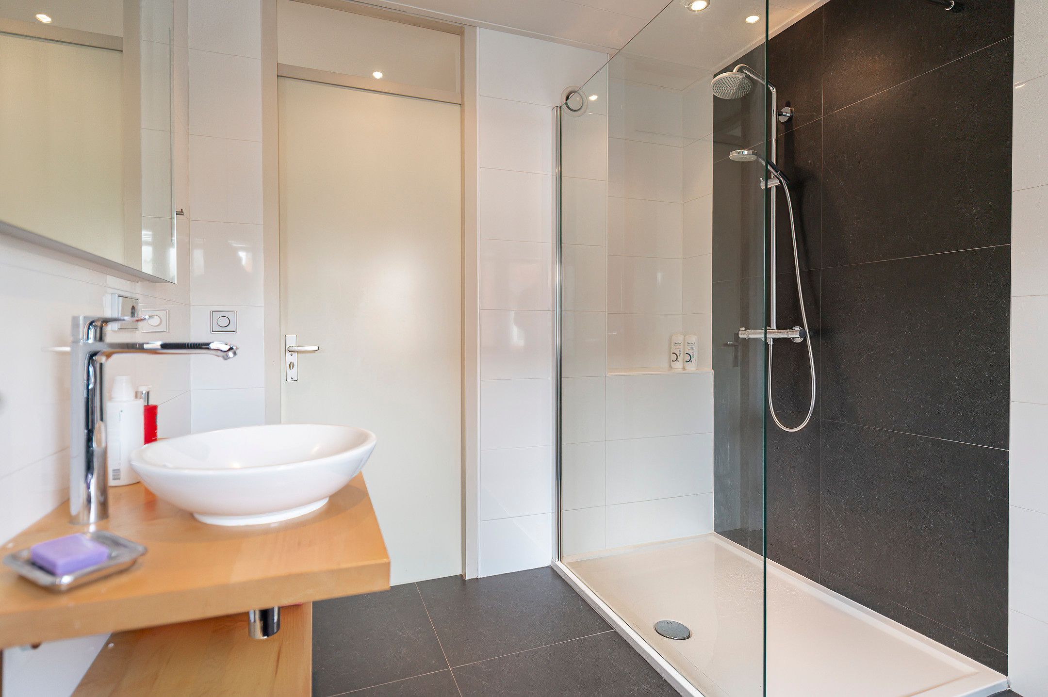 Photo 33 of Beerzepad 8