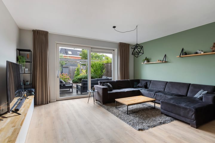 Foto 2 van Lichtboei 44