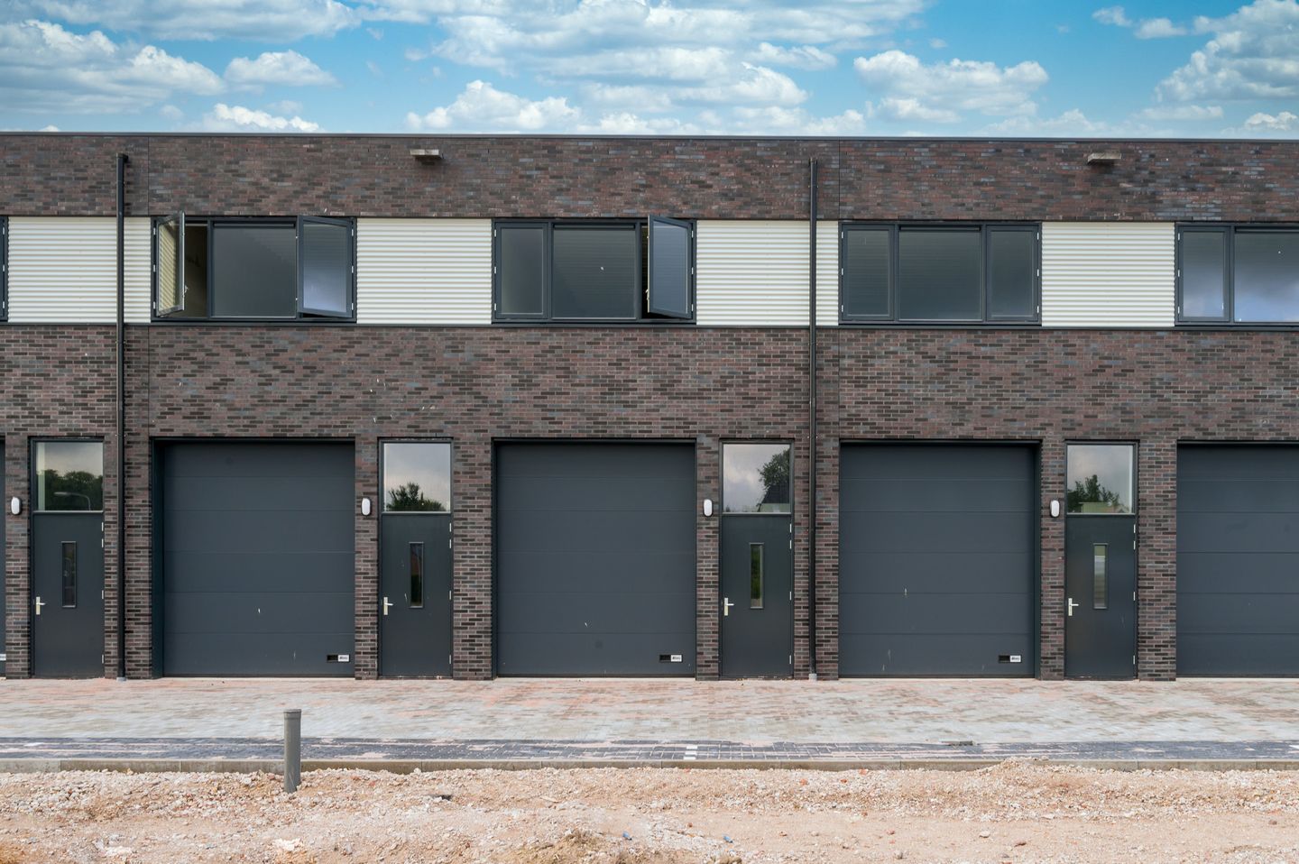 Bekijk foto 3 van Overspoor 70-D