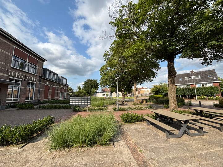 Photo 3 of Twekkelerweg 86-M