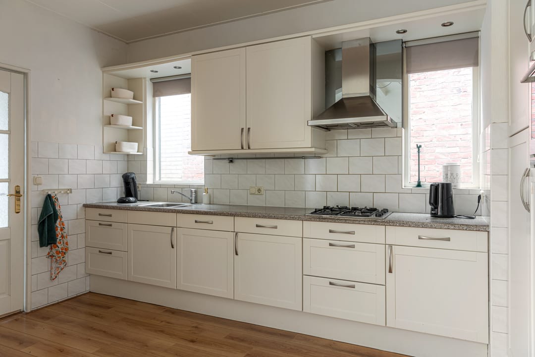 Foto 31 van Stationsweg 247