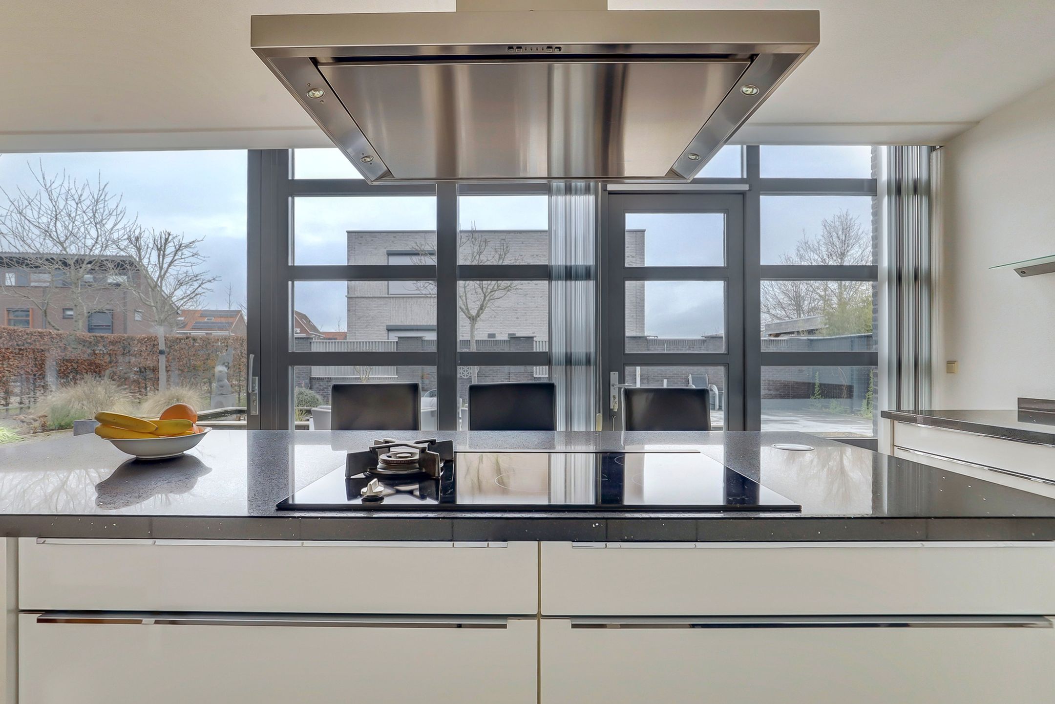 Foto 15 van Hoefbladstraat 30