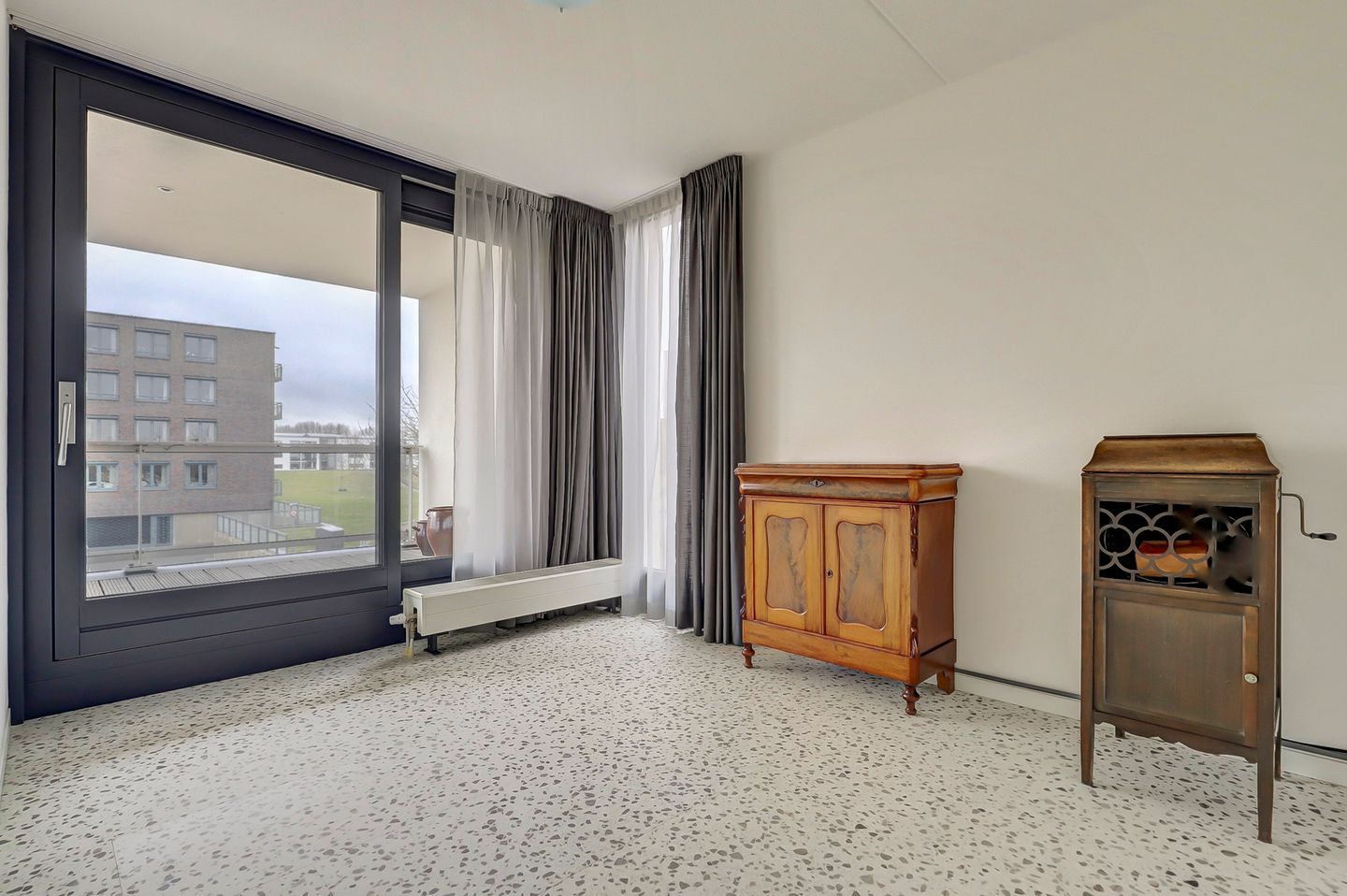 Foto 25 van Hoefbladstraat 30