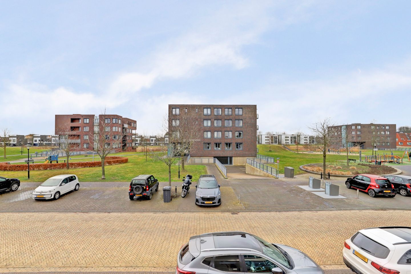 Foto 35 van Hoefbladstraat 30