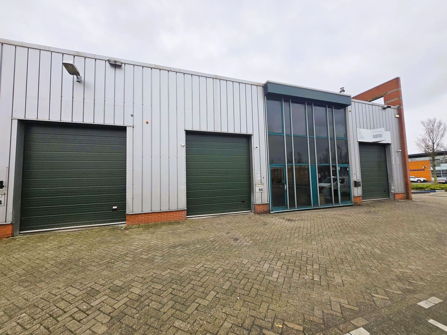 Bekijk foto 1 van Hongkongstraat 66