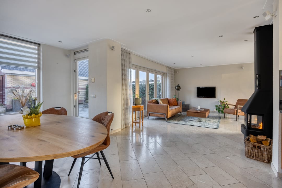 Foto 7 van Meidoornlaan 36