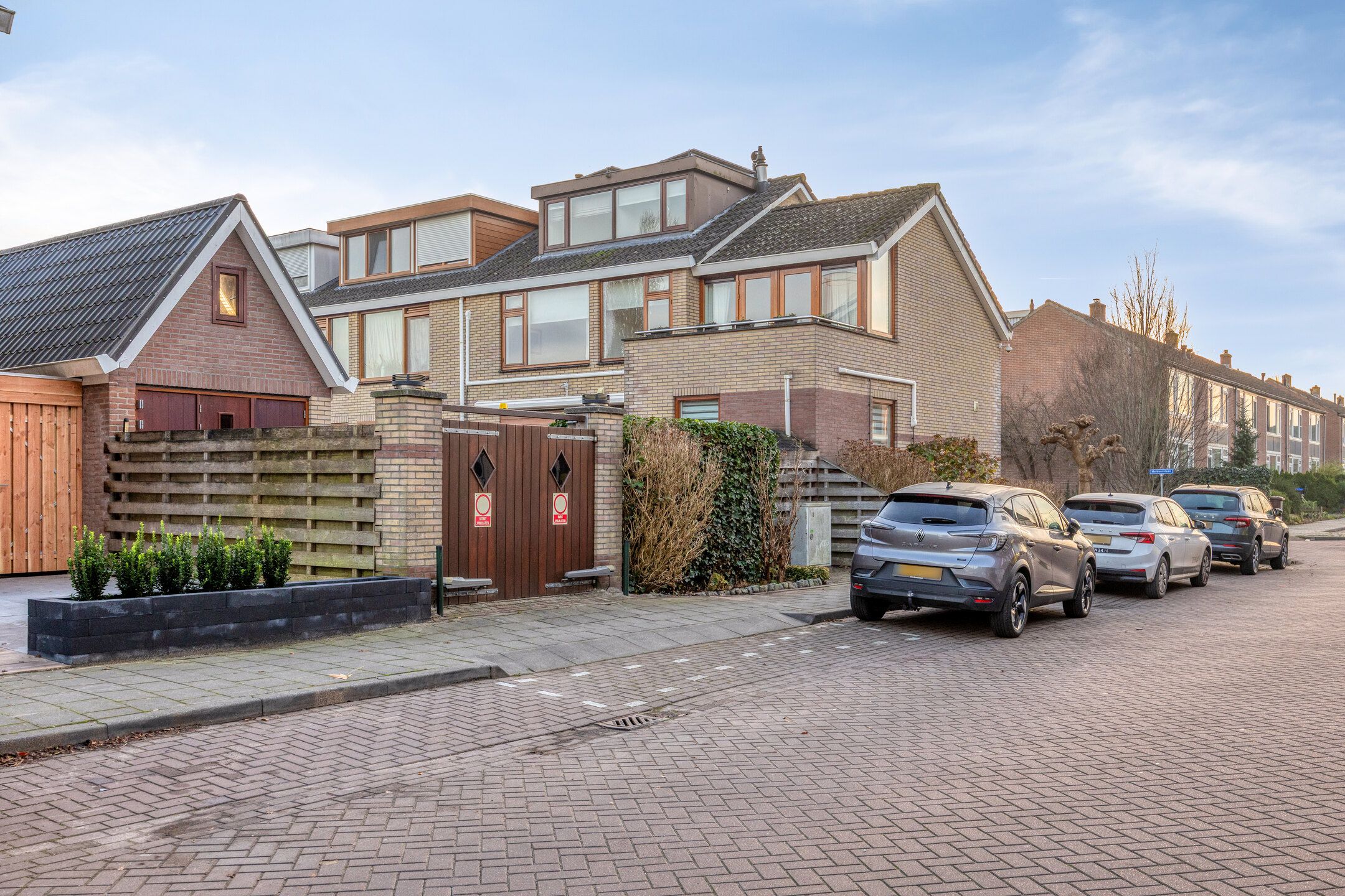 Foto 30 van Meidoornlaan 36