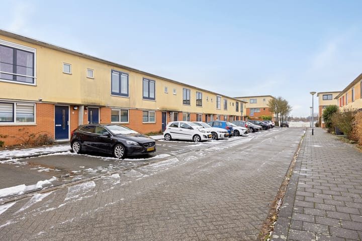 Josine Reulingstraat 44