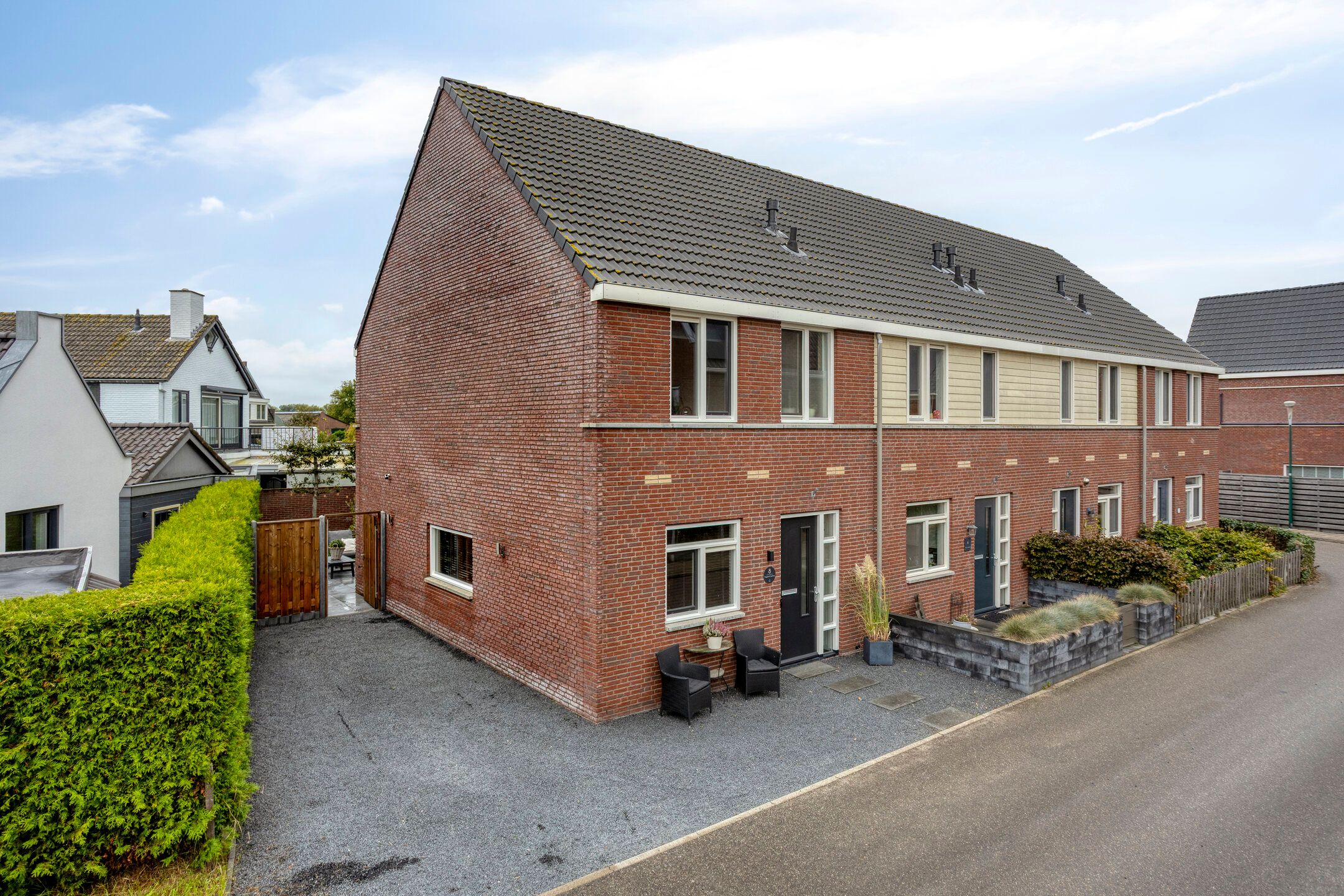 Pollux 4 Veenendaal - Meer