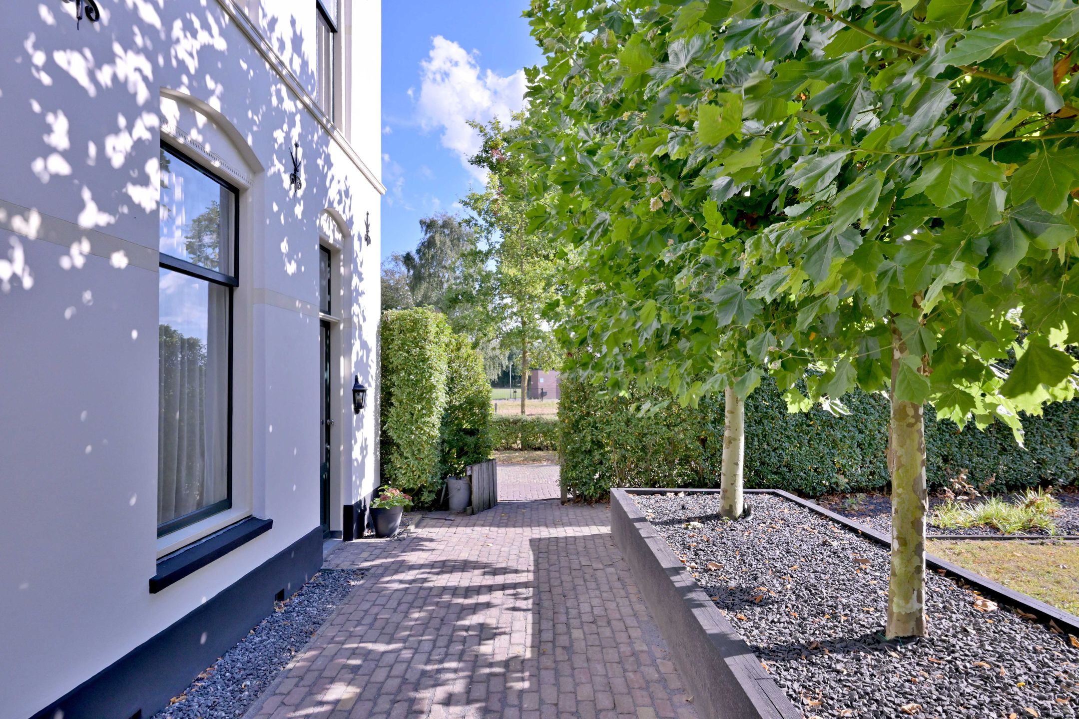 Foto 90 van Rijksstraatweg 194