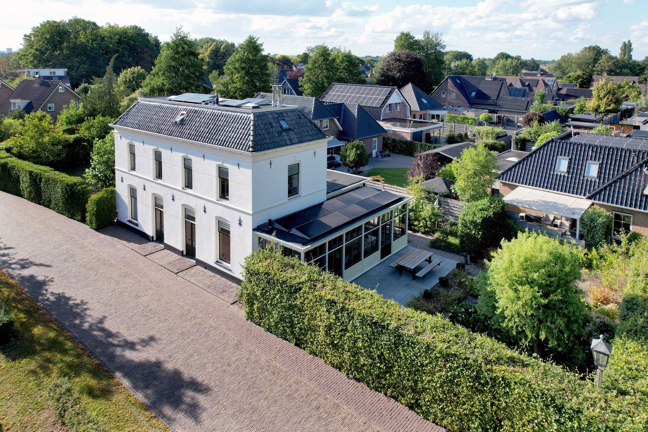 Rijksstraatweg 194 