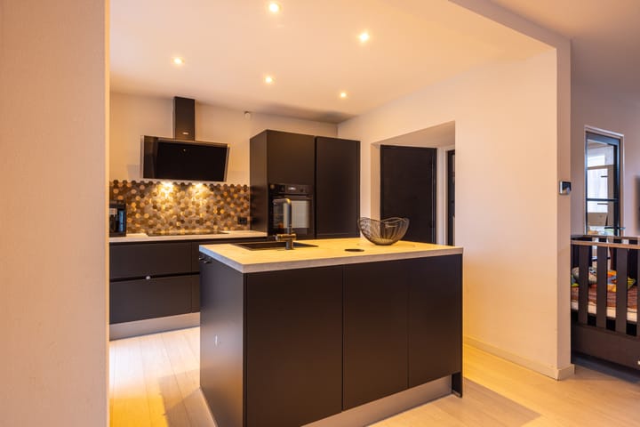 Photo 12 of Beatrixstraat 17