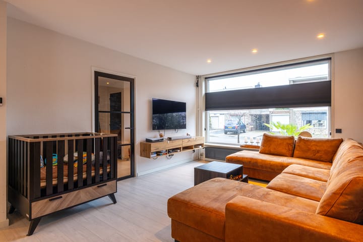 Photo 16 of Beatrixstraat 17