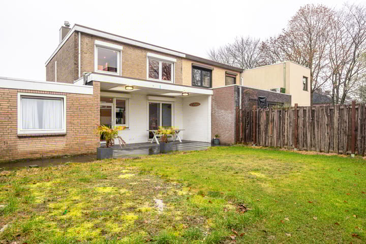 Photo 33 of Beatrixstraat 17