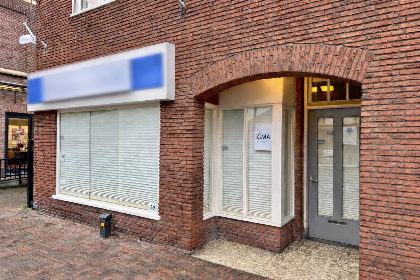 Bekijk foto 2 van Mgr. Zwijsenplein 30