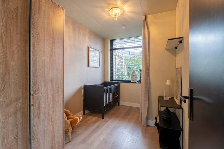 Foto 13 van Marinus Poststraat 81