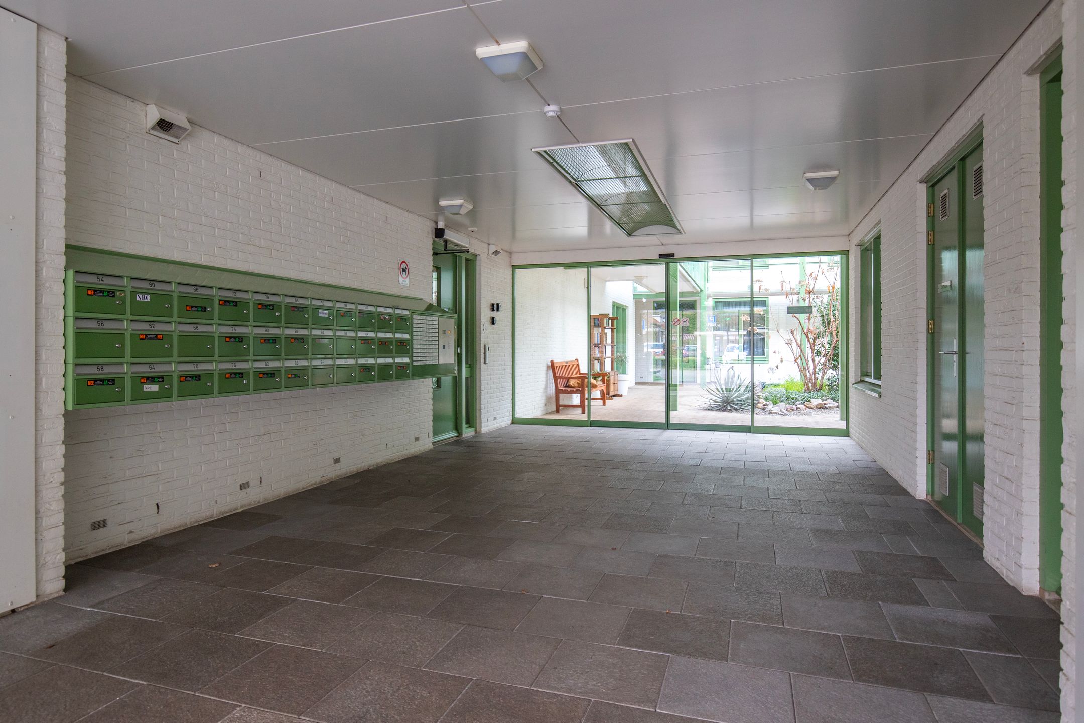 Foto 6 van Trompstaete 114