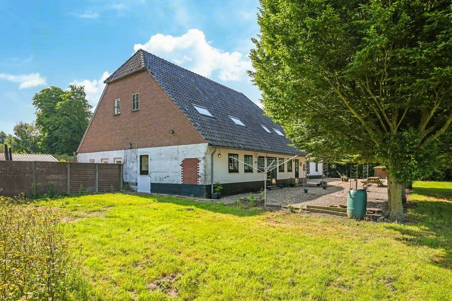 Photo 5 of Waalbandijk 46