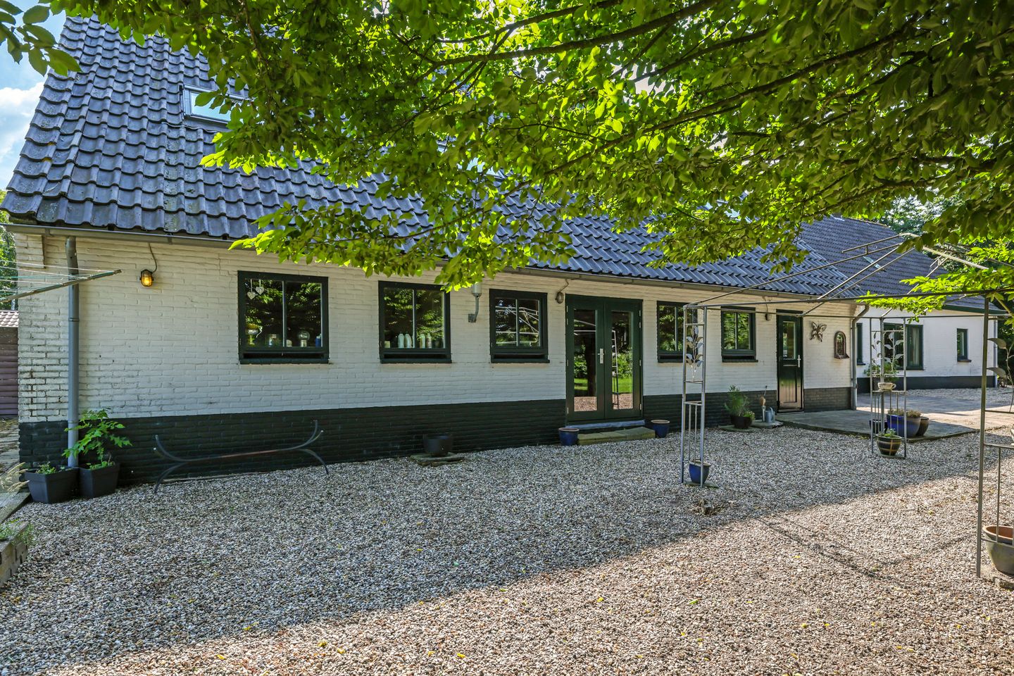 Photo 70 of Waalbandijk 46