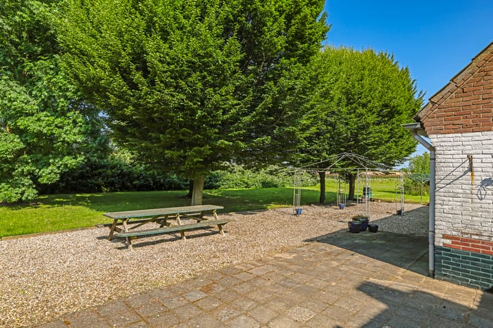 Foto 74 van Waalbandijk 46