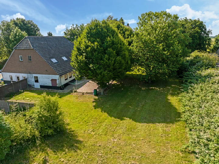 Foto 86 van Waalbandijk 46