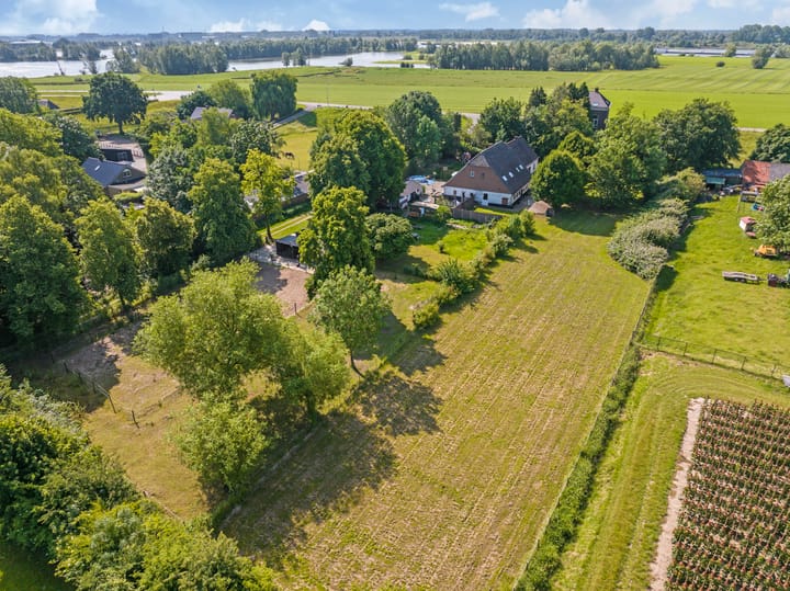 Foto 88 van Waalbandijk 46