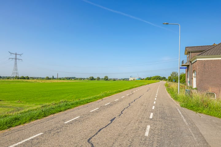 Foto 96 van Waalbandijk 46