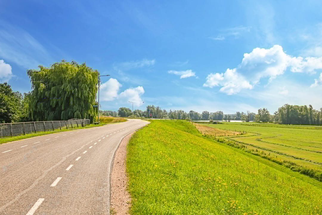 Photo 97 of Waalbandijk 46