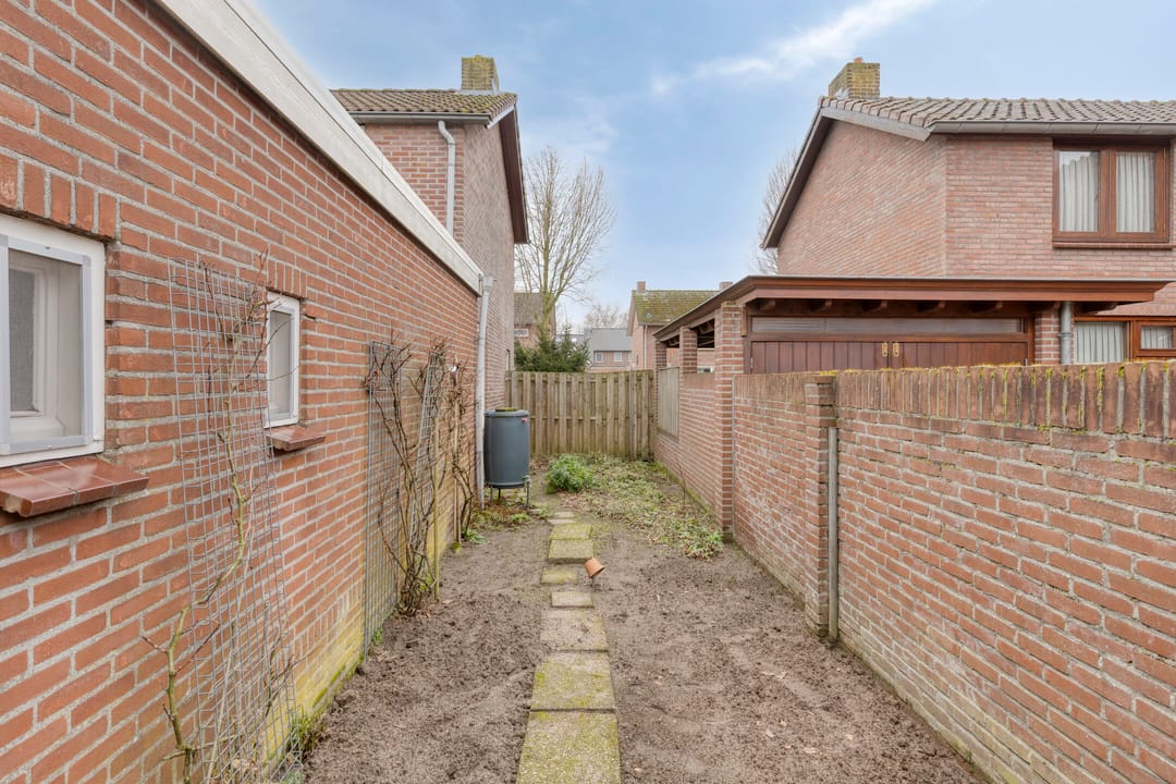 Foto 41 van Akkerweg 4