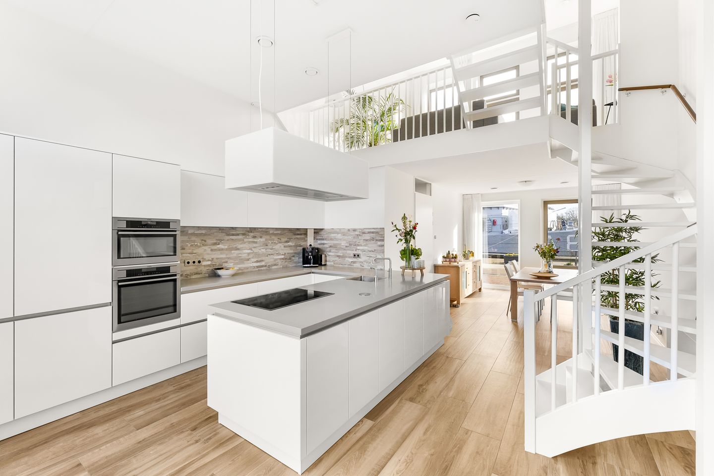 Photo 10 of Dok van Perry 17