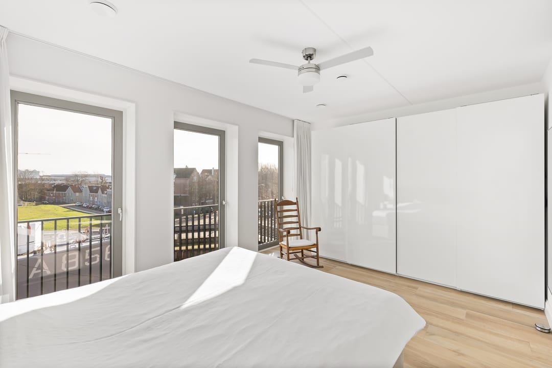 Photo 22 of Dok van Perry 17