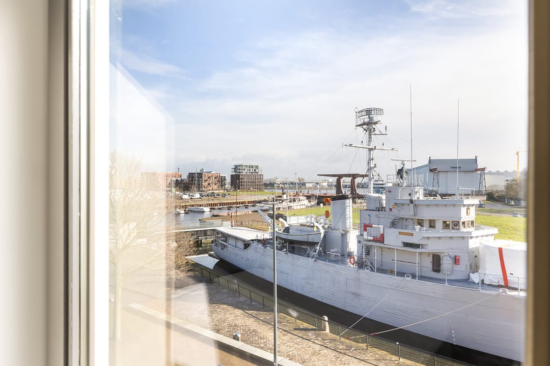 Photo 23 of Dok van Perry 17