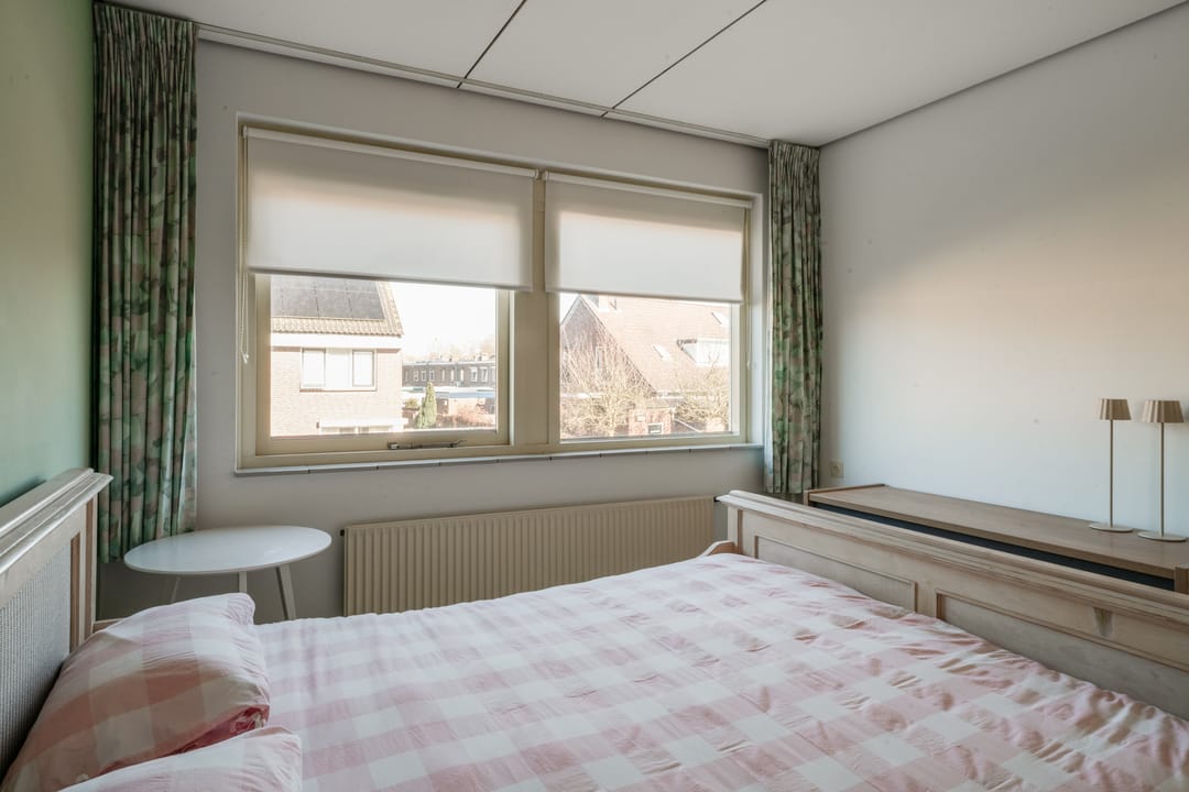 Foto 38 van Reinierastraat 6