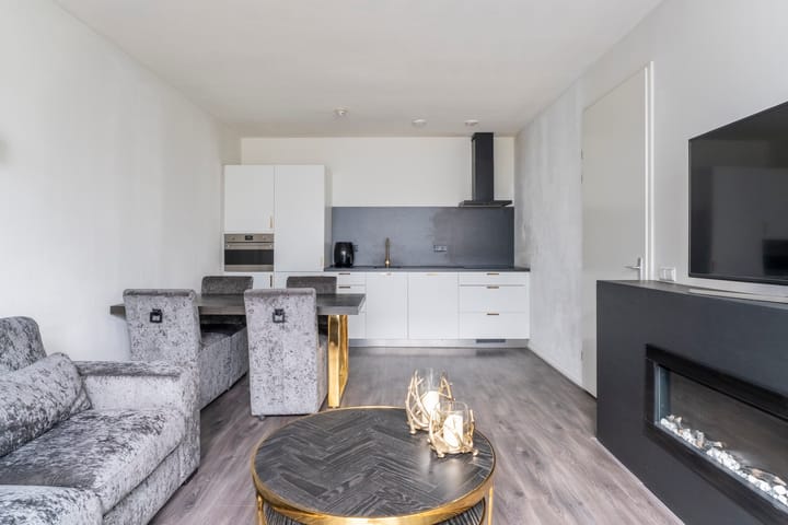 Photo 9 of Hoftuinplein 27