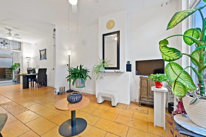 Jan van Houtstraat 107 main image