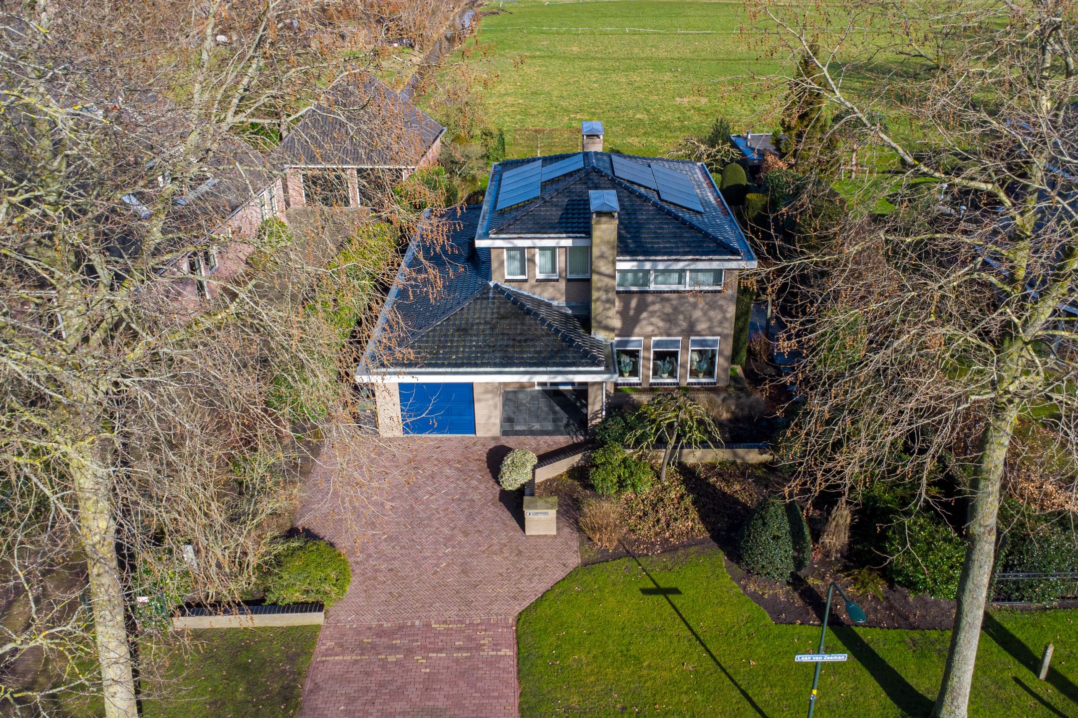 Laan van Zeeman 12-B 12 b