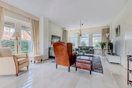 Laan van Zeeman 12-b tertiary image