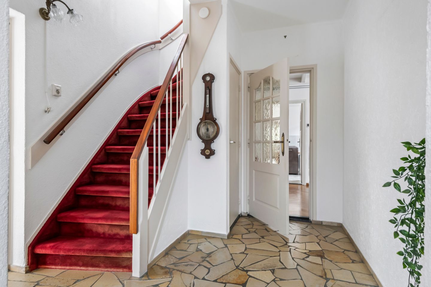 Photo 10 of Beatrixstraat 13