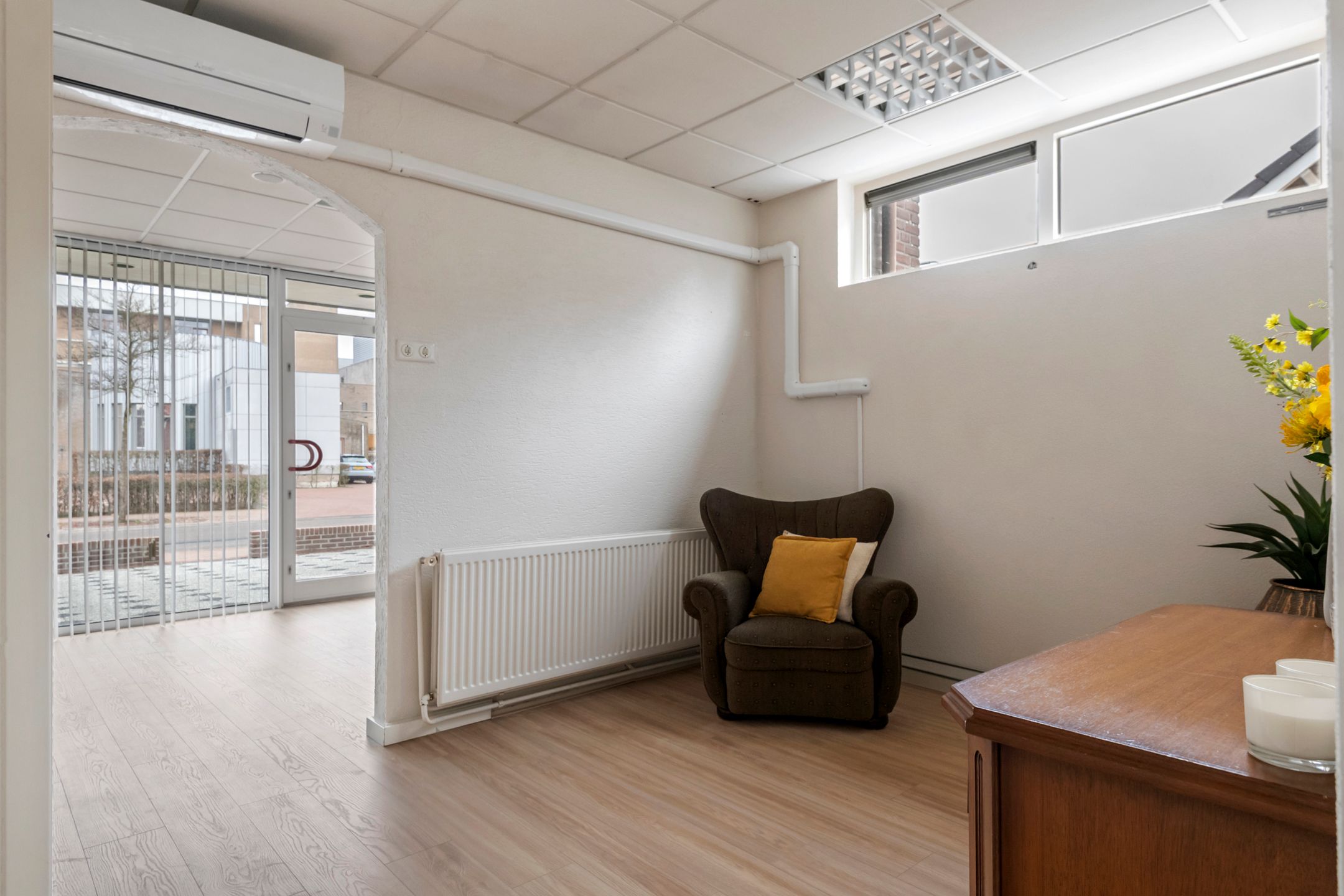 Photo 15 of Beatrixstraat 13